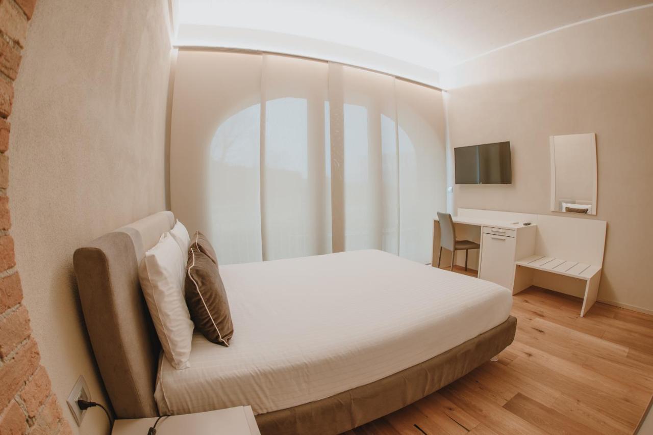 La Cascina Di Carlotta 1846 Agriturismo Alba  Ngoại thất bức ảnh