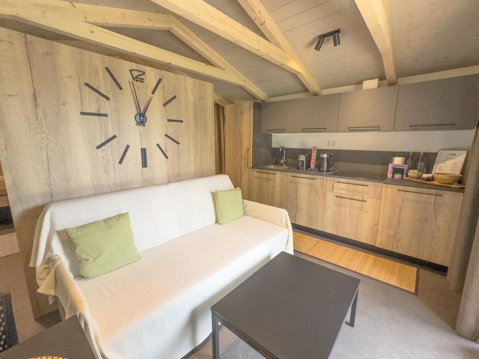 La Cascina Di Carlotta 1846 Agriturismo Alba  Phòng bức ảnh